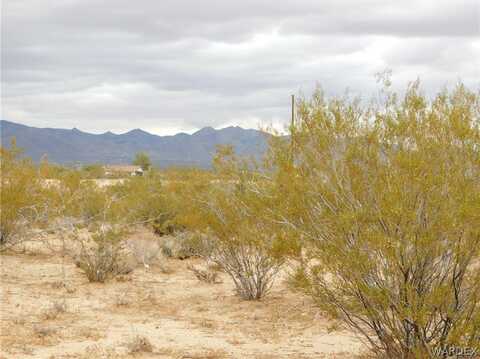 Lot 12 N Mormon Flat Road, Golden Valley, AZ 86413