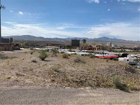 2480 Decker Drive, Bullhead City, AZ 86429