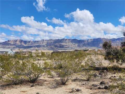 395 E Kolb Drive, Meadview, AZ 86444