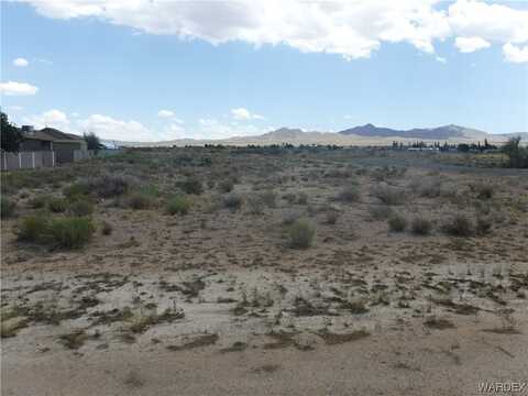 10074 N Concho Drive, Kingman, AZ 86401