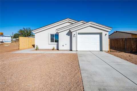 3179 E Northfield Avenue, Kingman, AZ 86409