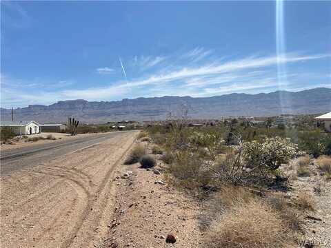 110 E Spencer Drive, Meadview, AZ 86444