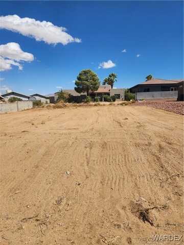 6927 E Rio Verde Drive, Kingman, AZ 86401