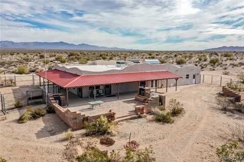 16839 S Douglas Lane, Yucca, AZ 86438