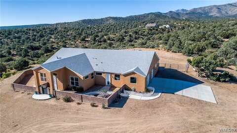 9076 E Mountain Shadow Road, Kingman, AZ 86401