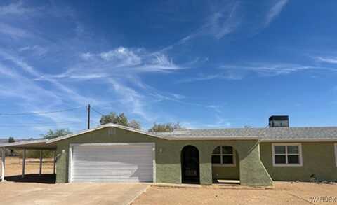 3740 N Salt Road, Golden Valley, AZ 86413