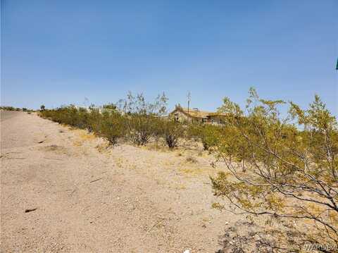 365 E Haystack Drive, Meadview, AZ 86444