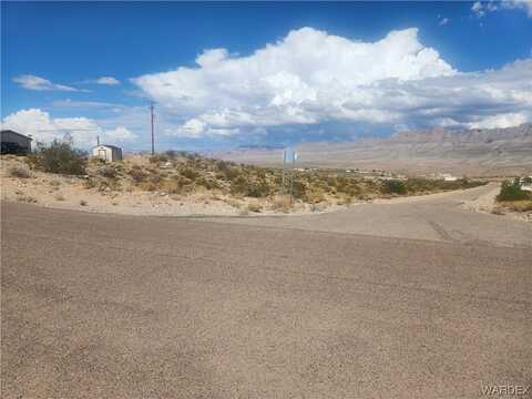 95 E Whitmore Drive, Meadview, AZ 86444