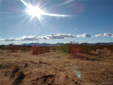 Lot 27-4 S Lochiel Road, Golden Valley, AZ 86413