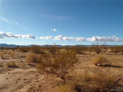 Lot 27-5 S Lochiel Road, Golden Valley, AZ 86413