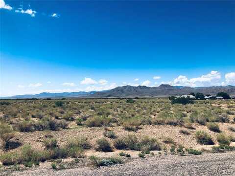 9547 N Cathedral Rock Road, Kingman, AZ 86401