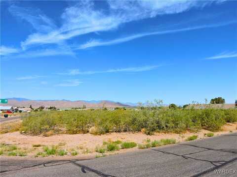 7627 E Larkspur Drive, Kingman, AZ 86401