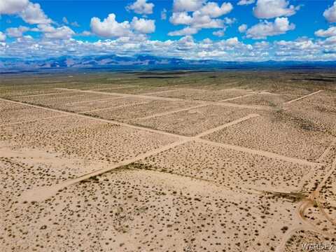 0000 Roy Rogers Road, Yucca, AZ 86438