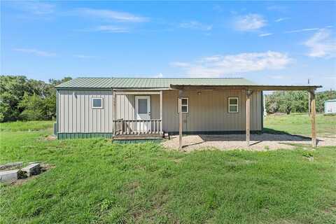 995 Satin Road, Chilton, TX 76632