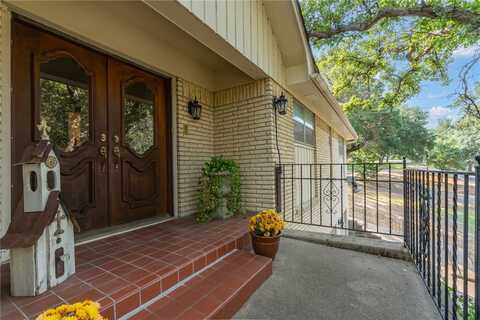 2621 Arroyo Road, Waco, TX 76710