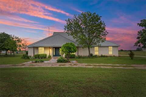 948 Middle Windsor Road, Mc Gregor, TX 76657