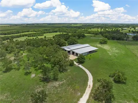 404 CR 459 Road, Lott, TX 76656