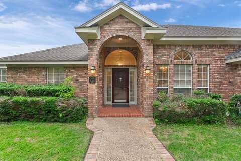 9200 Yellowstone, Woodway, TX 76712