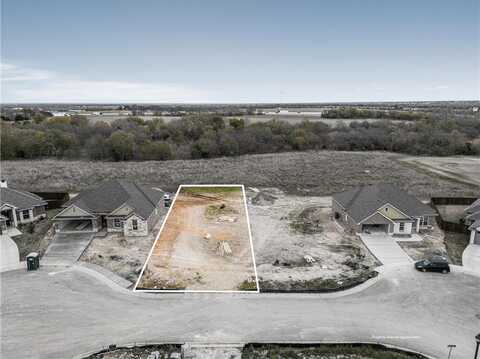 333 Flora Lee Street, Hewitt, TX 76643