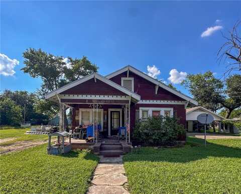 312 E Avenue C, Rosebud, TX 76570