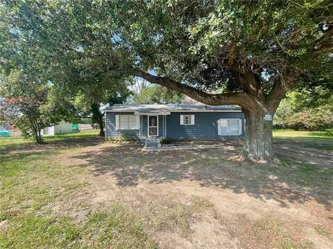 408 E Yeagua Street, Groesbeck, TX 76642