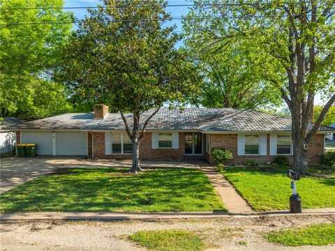 105 Tibbs Drive, Valley Mills, TX 76689