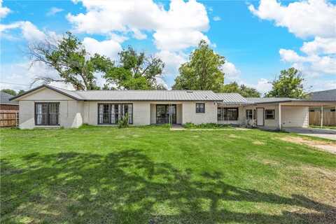 1305 N Old Robinson Road, Waco, TX 76706