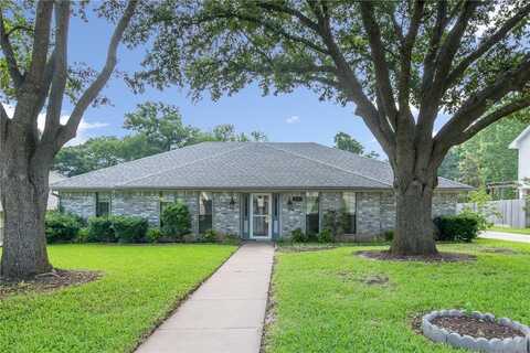 3907 Green Point Drive, Waco, TX 76710