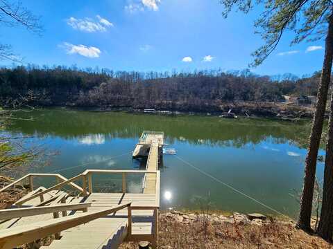 6744 COUNTY ROAD 40, Arley, AL 35541