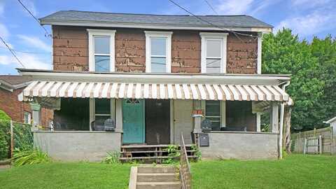 206 Tomlinson Avenue, Moundsville, WV 26041