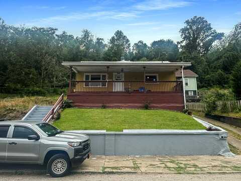 3133 Elm Street, Weirton, WV 26062