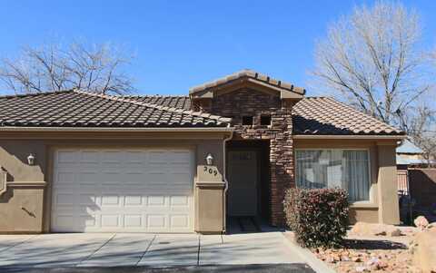 209 N 35 W, Hurricane, UT 84737