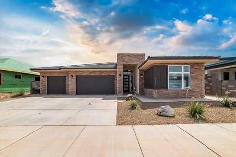 3153 Snow Canyon RD, Hurricane, UT 84737