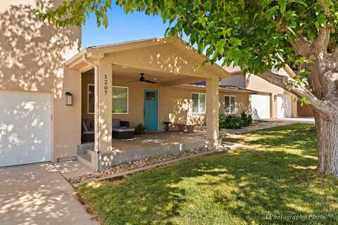 1207 W Santa Clara Parkway, Santa Clara, UT 84765