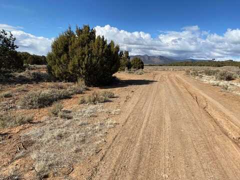 17864 W Granite Lot LN, Cedar City, UT 84720