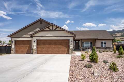 4410 Tomahawk DR, Enoch, UT 84721