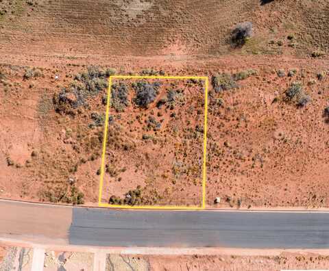 784 E Country Club DR, Kanab, UT 84741