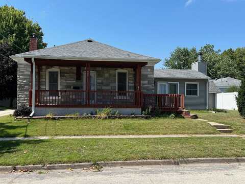 410 SW 2nd Street, Waverly, IA 50677