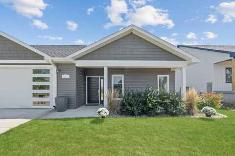 120 Cathy Jean Court, Waterloo, IA 50701