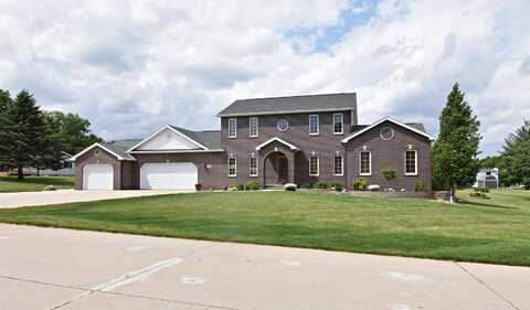 2149 Horseshoe Dr., Independence, IA 50644