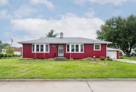 333 Magill Ave, Readlyn, IA 50668