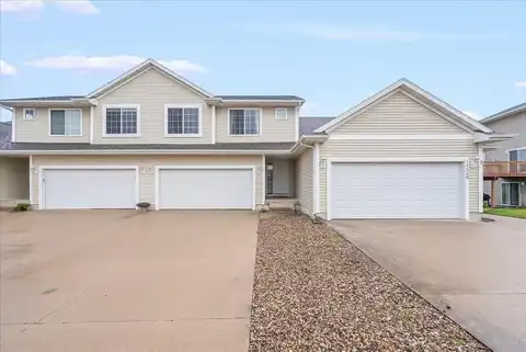 1226 Ashworth Drive, Cedar Falls, IA 50613