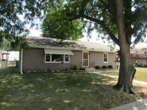 627 N Second Street, Guttenberg, IA 52052