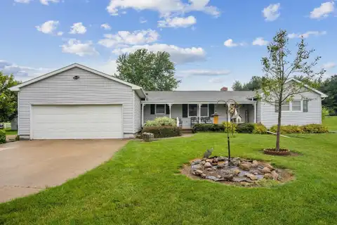 7235 N Union Road, Cedar Falls, IA 50613