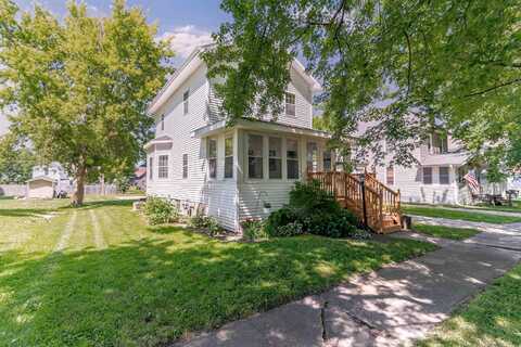 109 Randall Street, Reinbeck, IA 50669