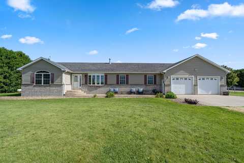 2073 110th Street, Edgewood, IA 52042