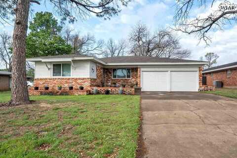 2402 LANSING BOULEVARD, Wichita Falls, TX 76309