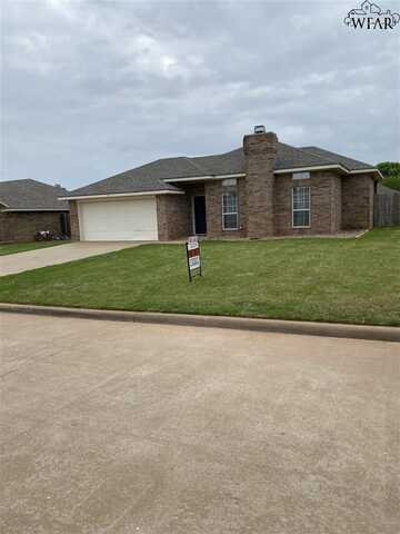 112 STONEBRIDGE STREET, Burkburnett, TX 76354