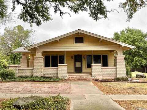 810 GRANT STREET, Wichita Falls, TX 76301