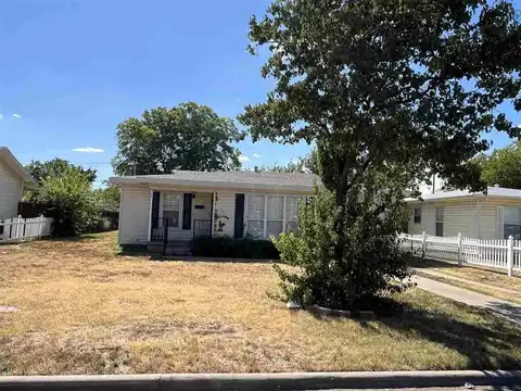 320 BLUEBONNET DRIVE, Wichita Falls, TX 76301